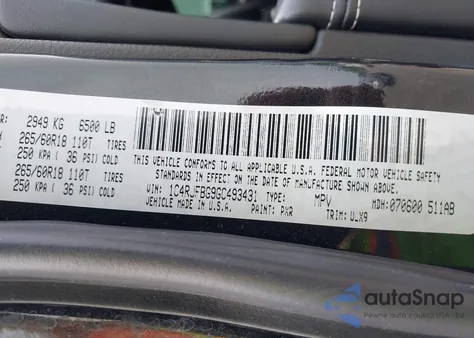 2016 Jeep Grand Cherokee Limited z USA, uszkodzony, nr VIN 1C4RJFBG9GC493431